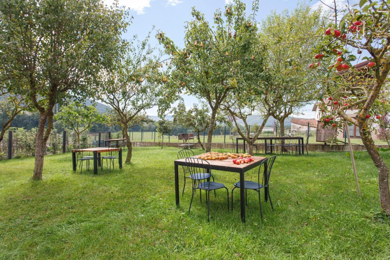 Apartamentos Turisticos Rurales Iturburuarena Alkotz Exterior photo